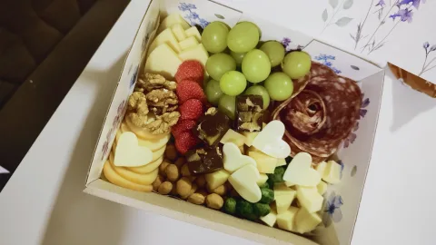 Tábuas de frios — Cestas de Café da Manhã e Presentes Personalizados em Telêmaco Borba, PR